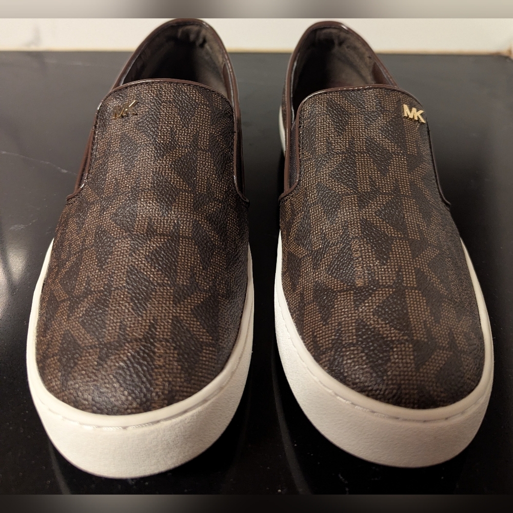 Michael Kors Keaton Logo Slip-On Sneakers Size 8.5 MSRP $99 - Picture 3 of 10